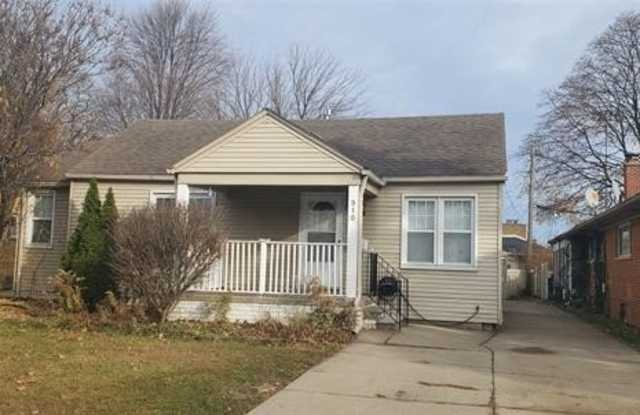 910 N Gulley Road photos photos