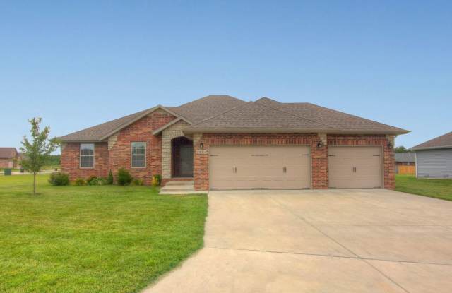 4 Bedroom Home w/ 3-Car Garage photos photos