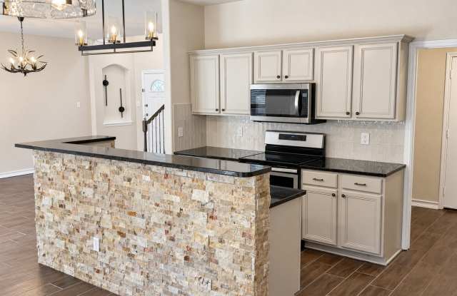 1355 Pinnacle Falls Gallery 4