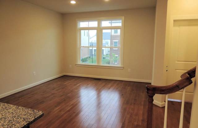 20618 DUXBURY TERRACE Gallery 2
