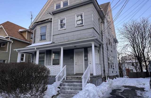 128 Prince Street unit: 3Rd. Fl. photos photos