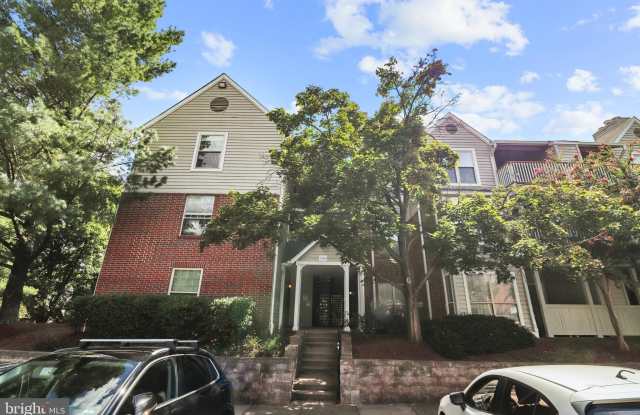 12160 PENDERVIEW TERRACE - 12160 Penderview Terrace, Fair Oaks, VA 22033