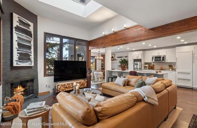 382 Meadow Ranch Road Gallery 4
