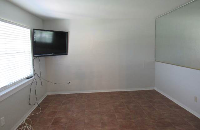 507 Grandview Ave Gallery 2