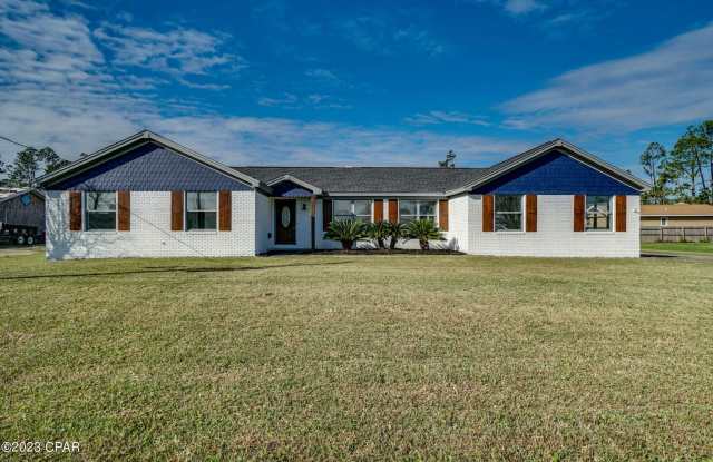 4339 Pine Tree Lane Gallery 2