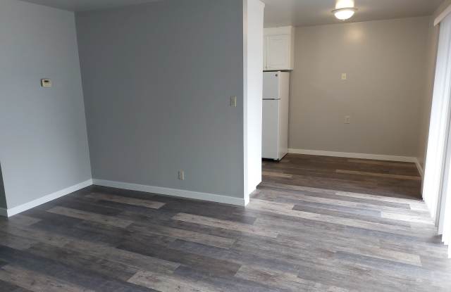 1100 Ranchero Way photos photos