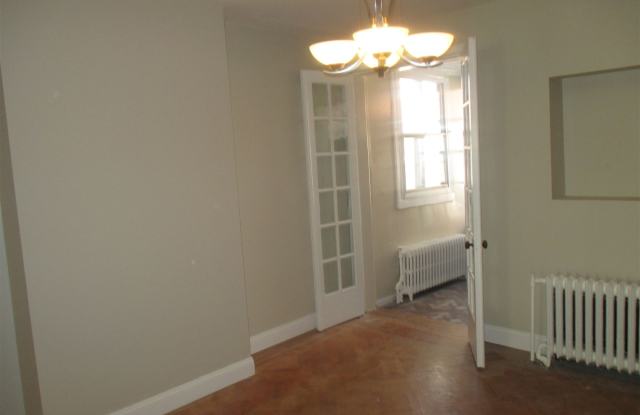 1117 Bayard St Gallery 4
