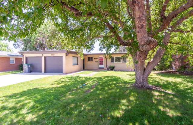 3413 Luckie Road photos photos