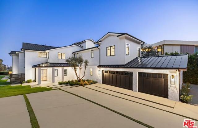 1744 Correa Way photos photos