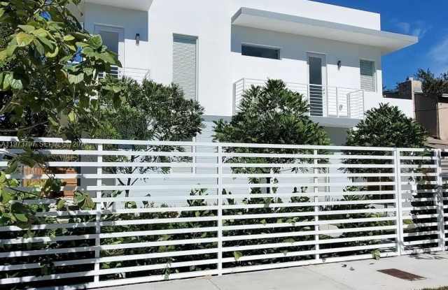 3787 Thomas Ave photos photos