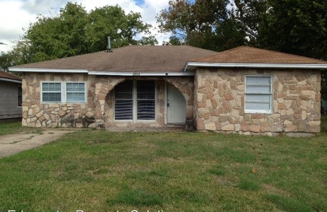3234 2nd AVE S - 3234 2nd Ave S, Texas City, TX 77590