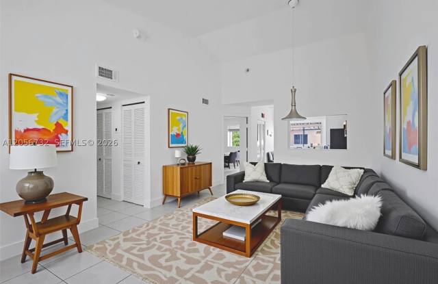 13165 SW 64th Ter Gallery 1