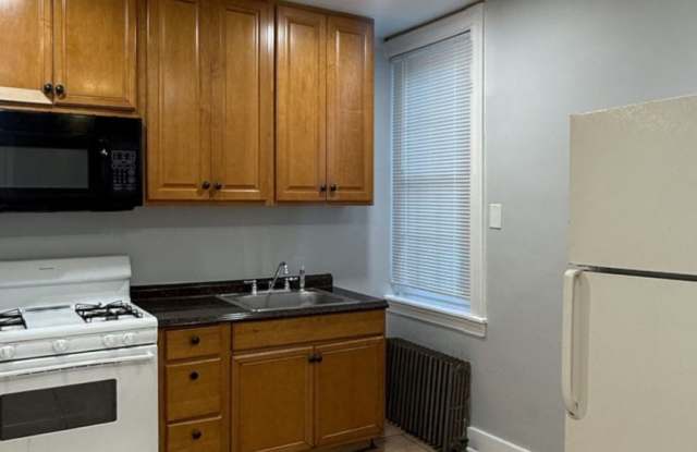 4914 Lancaster Ave. Apt 2R, 1 bedroom, 1 bathroom, Apartment Gallery 1