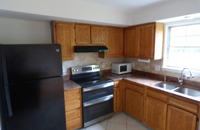 13422 COUNTRY RIDGE Drive Gallery 3