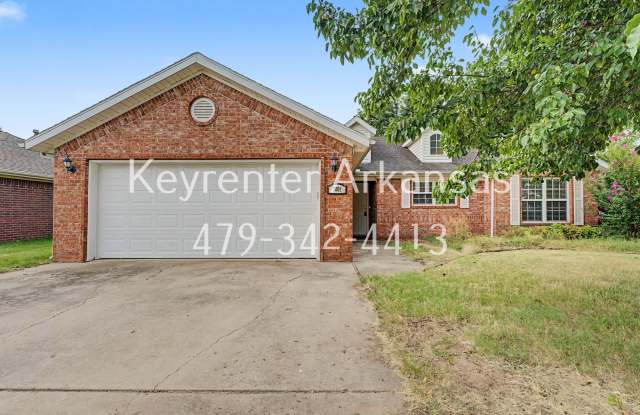 Beautiful 3 Bed, 2 Bath Bentonville Home with Fireplace & Fenced Backyard photos photos