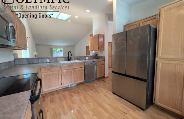 3328 Lady Fern Loop NW Gallery 4