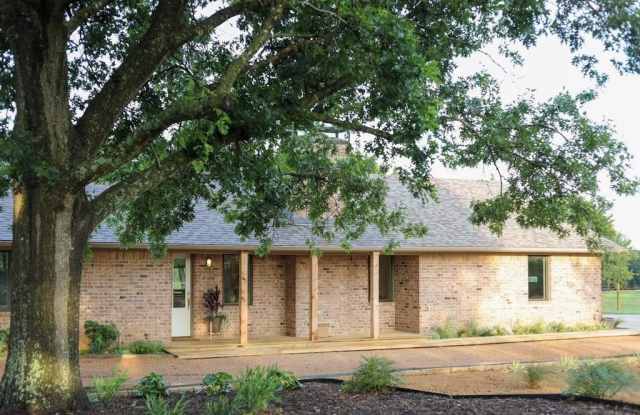 920 Cleve Cole Road - 920 Cleve Cole Road, Grayson County, TX 75021