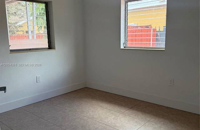6474 Southwest 25th Street Gallery 4