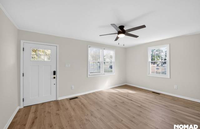 Charming Duplex 2BR + Upstairs 1BR Studio photos photos