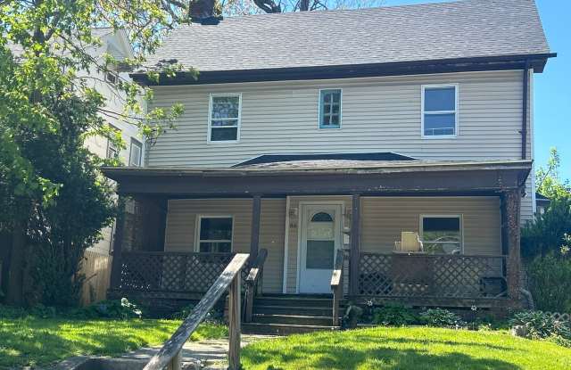 4bd Single Akron Cash Pay photos photos