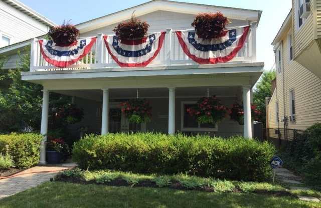 330 Sylvania Avenue unit: Summer photos photos