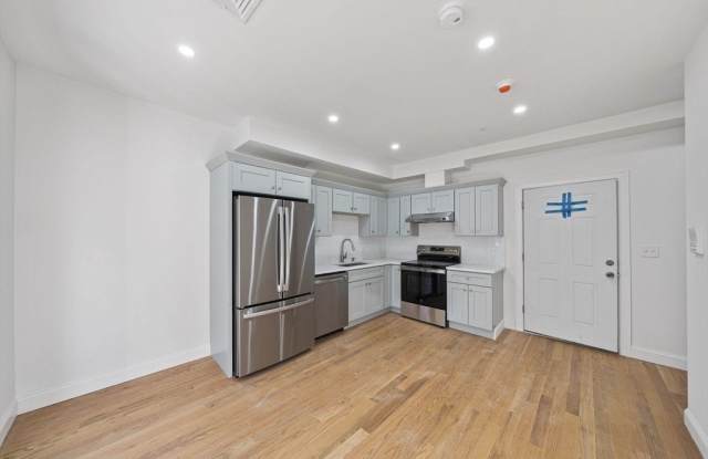 417 Commerical St unit: 3 photos photos 417 Commerical St unit: 3 photos photos