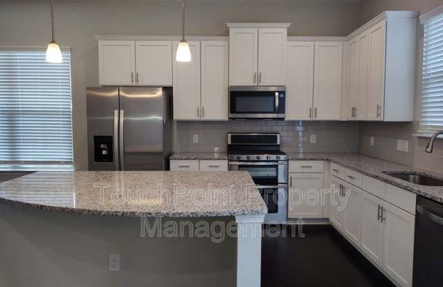 1003 Doveridge St. Gallery 2