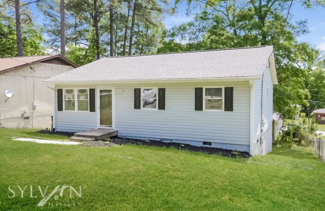 2825 South Roxboro Street - 2825 South Roxboro Street, Durham, NC 27707