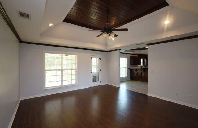 124 Mill Pond Pl Gallery 4
