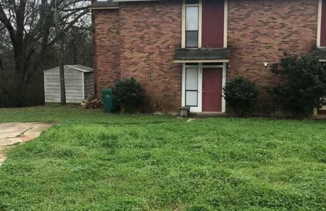 41 Pineywood Court - 41 Pineywood Court, Millbrook, AL 36054