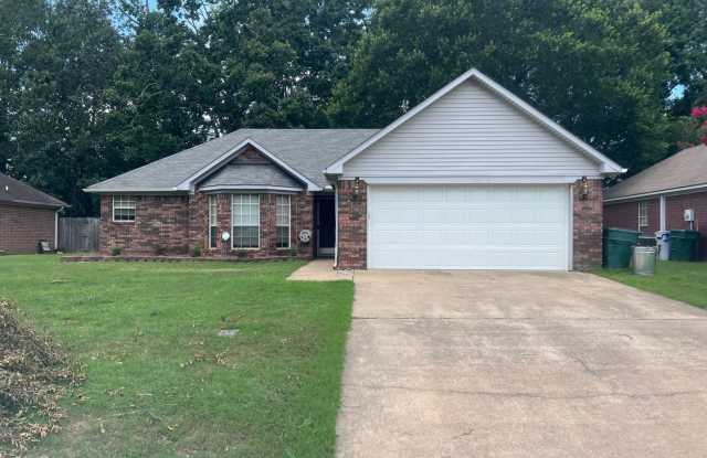Charming 3 Bed 2 Bath Home photos photos