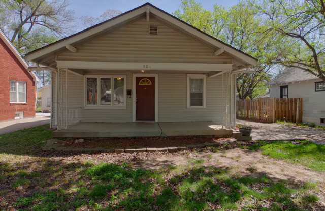 806 N Terrace photos photos