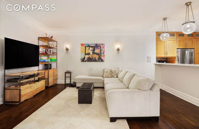 370 Central Park West - 370 Central Park West, New York City, NY 10025