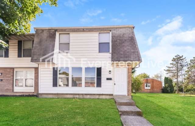 7761 Mount Hood photos photos