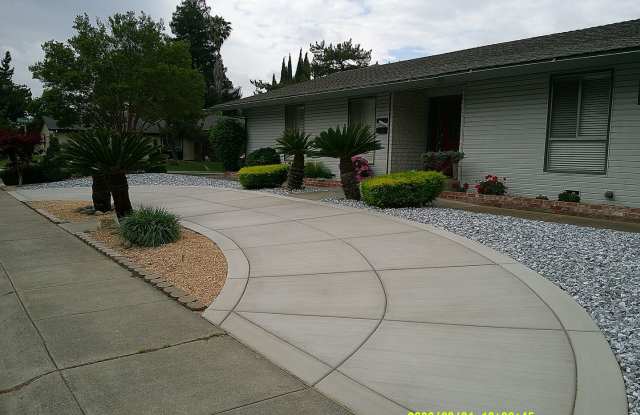 390 S Almond St.(RENT) Dixon, CA 95620 photos photos