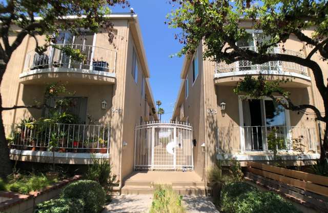One Bedroom Condo Near Trendy Montana Ave. photos photos
