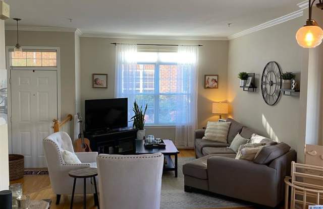 6030 MADISON OVERLOOK COURT Gallery 3