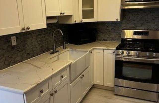 2215 Grand Avenue 11 photos photos