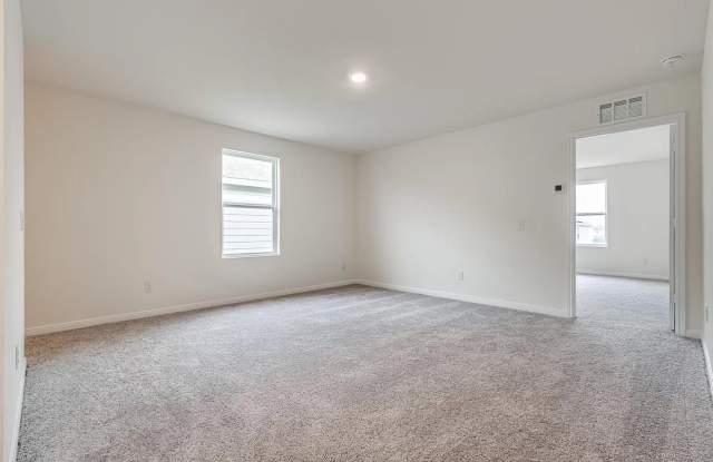 Room in 5 Bedroom Home in San Antonio photos photos