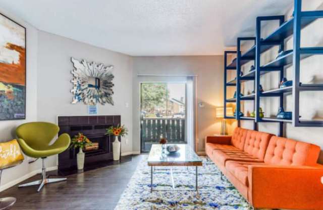 9282 Balcones Club Dr Gallery 1