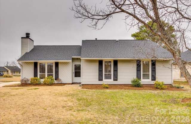 10932 Copperfield Drive - 10932 Copperfield Drive, Pineville, NC 28134