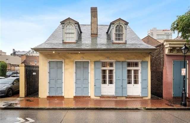 308 DAUPHINE Street photos photos