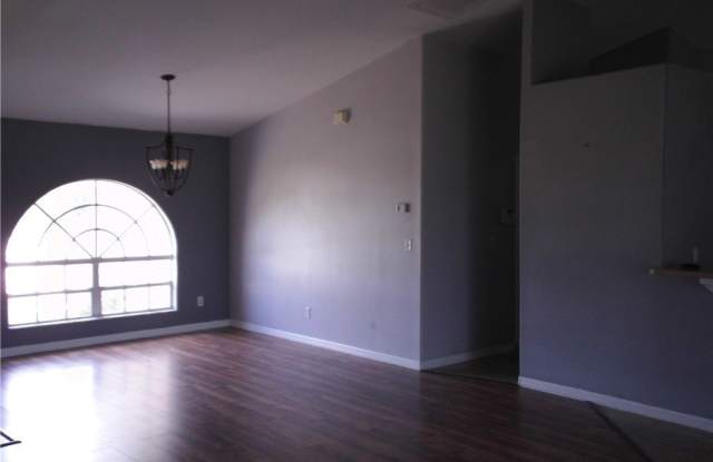 2709 37th Street SW Gallery 3