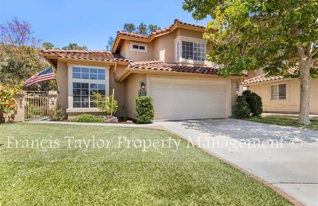 672 Crestwood Place - 672 Crestwood Place, Escondido, CA 92026