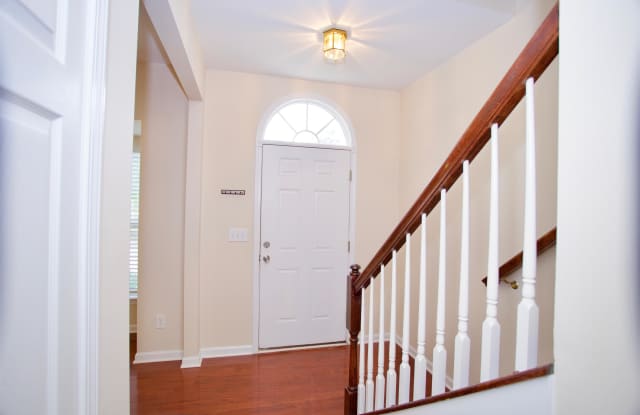 308 Majesty Ct. Gallery 2