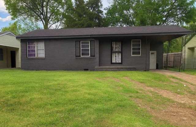 640 Leacrest Ave photos photos