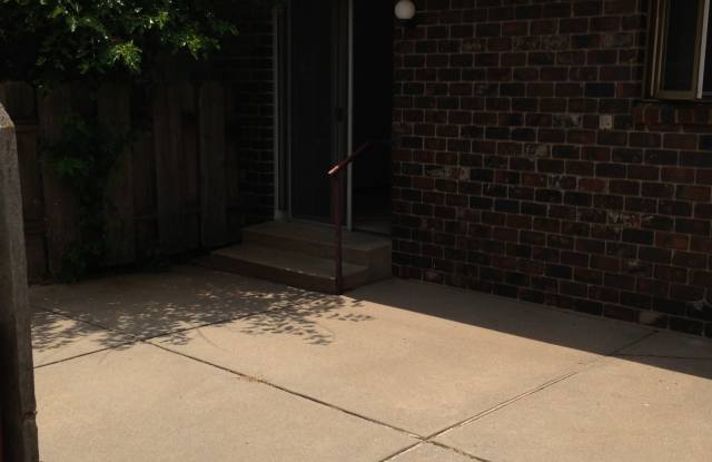 605 N. Humbolt Gallery 2