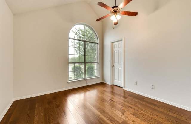 12261 Cajun Drive Gallery 4