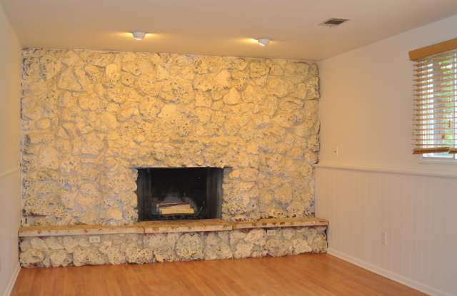 Huge Bedrooms in Great Fort Collins Location! Gallery 3