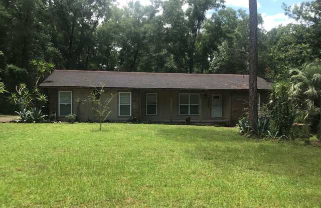 7821 SW 56th Avenue - 7821 Southwest 56th Avenue, Alachua County, FL 32608